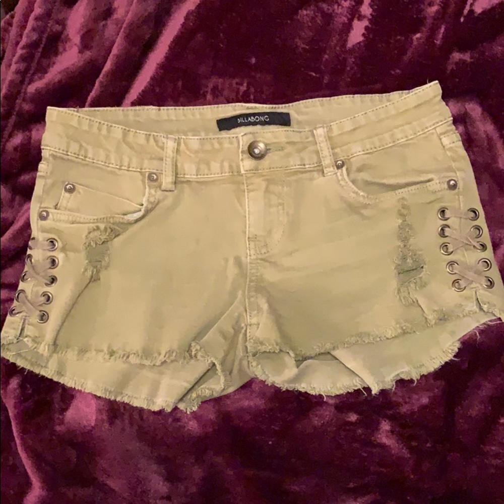 Billabong army green lace up ripped shorts NWT